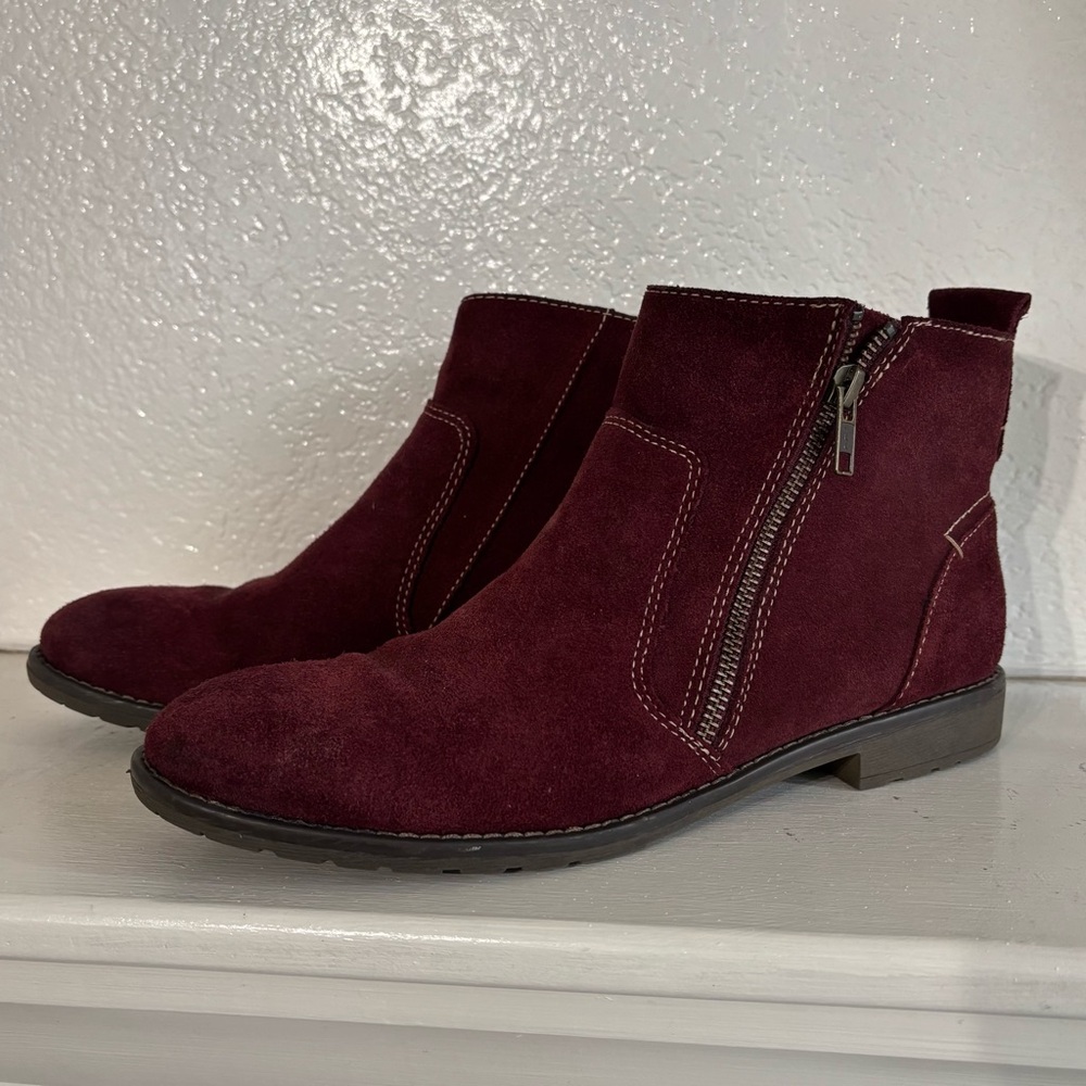 Maroon Burgundy Suede Ankle Booties zip